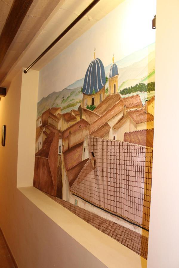 Hotel La Villa Requena Bagian luar foto