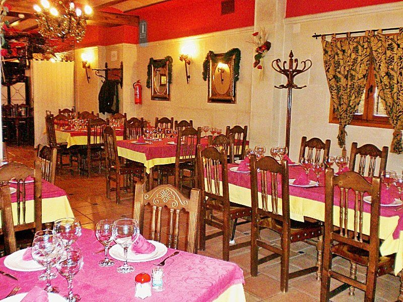 Hotel La Villa Requena Bagian luar foto